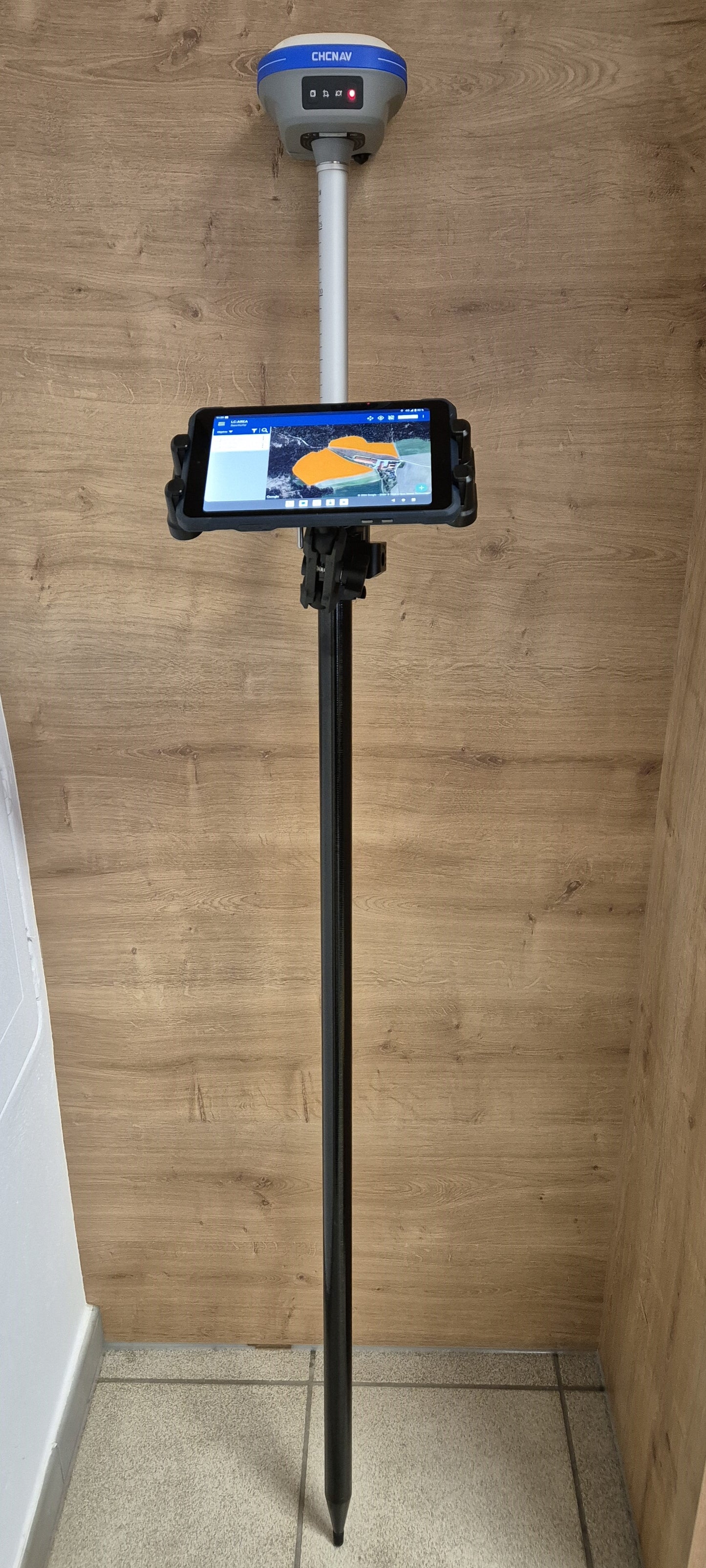 Felder vermessen mit RTK Vermessungsstab Professional Advanced IMU i73, RTK Tablet (sofort verbügbar)